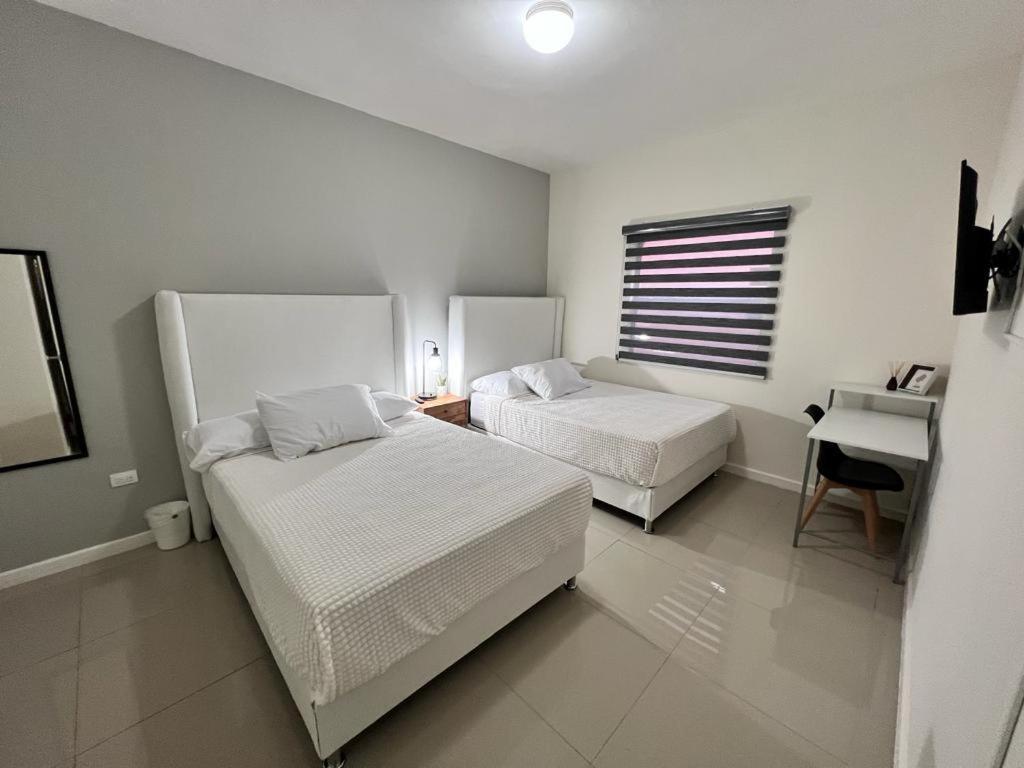 Depas & Suites Juarez Esterno foto