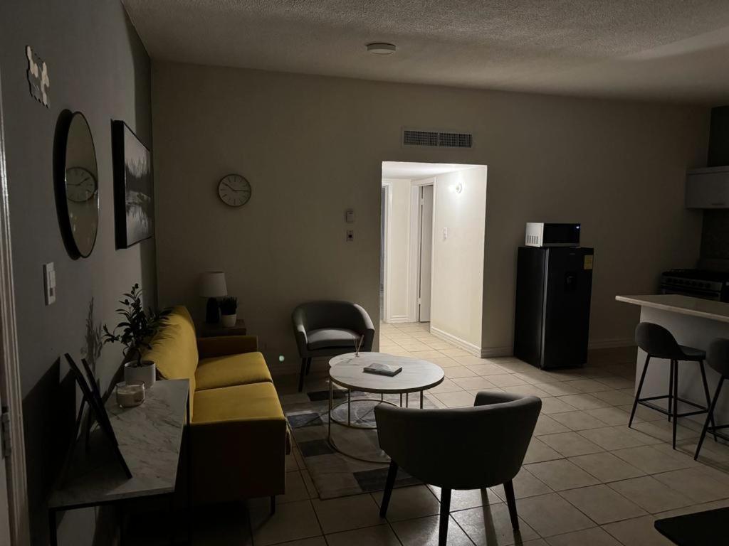 Depas & Suites Juarez Esterno foto